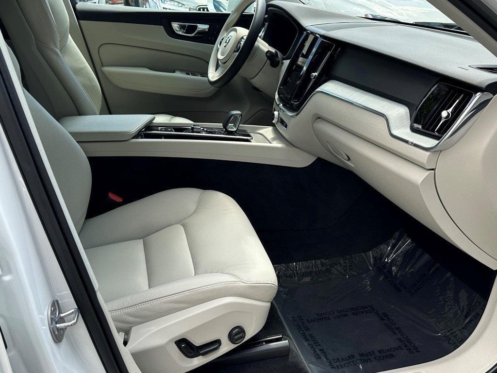 used 2023 Volvo XC60 car, priced at $33,502