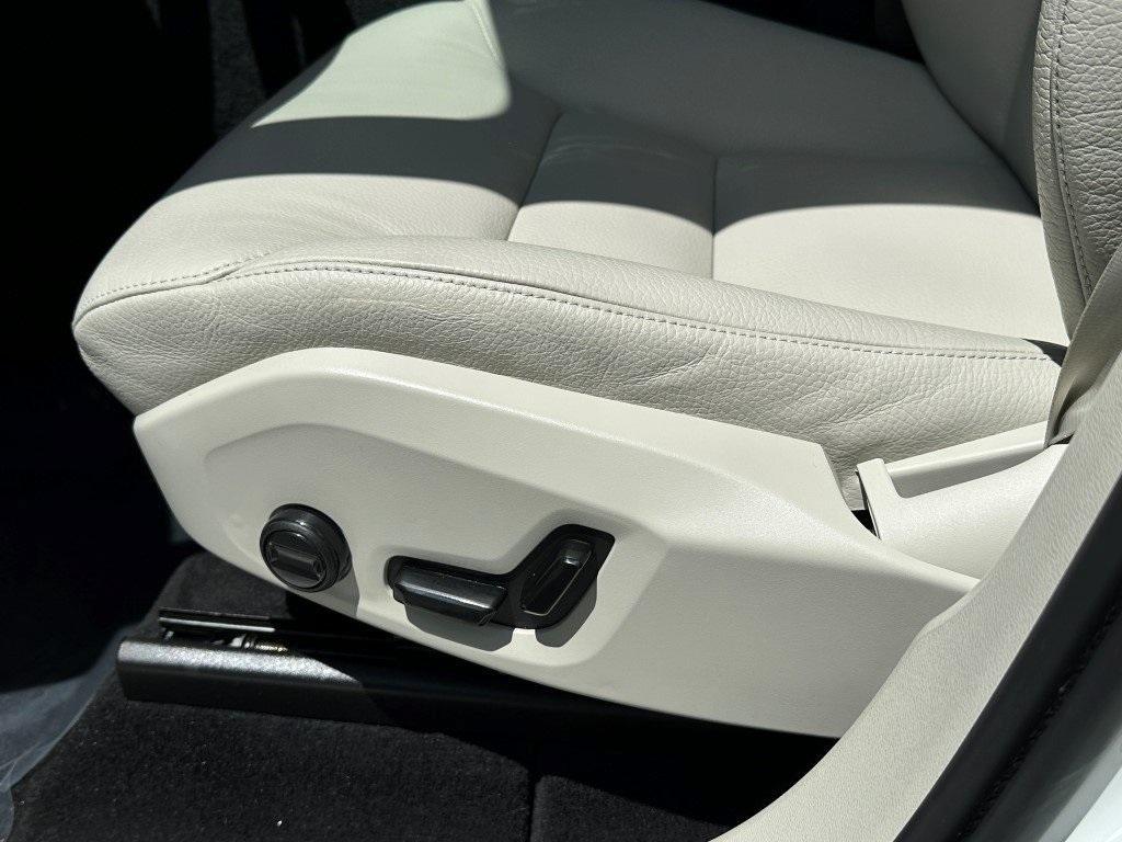 used 2023 Volvo XC60 car, priced at $33,502