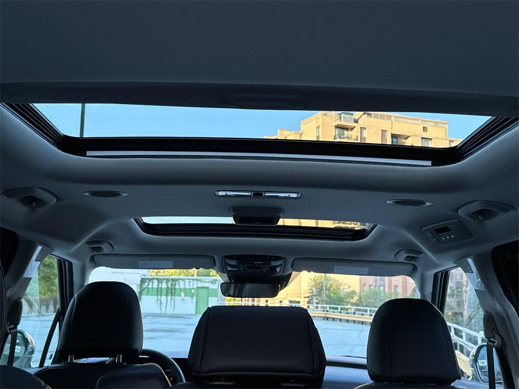 new 2026 Kia Carnival Hybrid car, priced at $46,932
