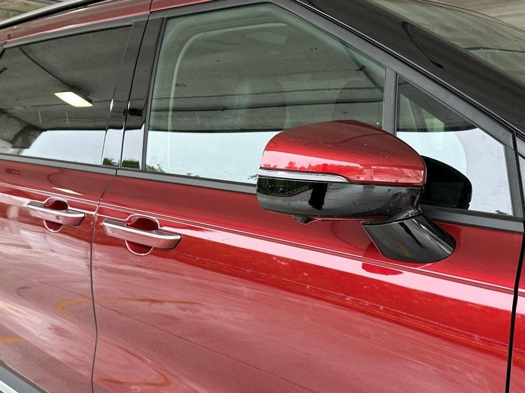 new 2025 Kia Carnival Hybrid car, priced at $49,150