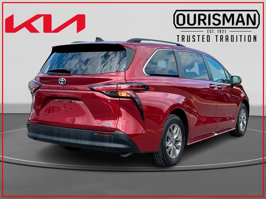 used 2021 Toyota Sienna car, priced at $33,741