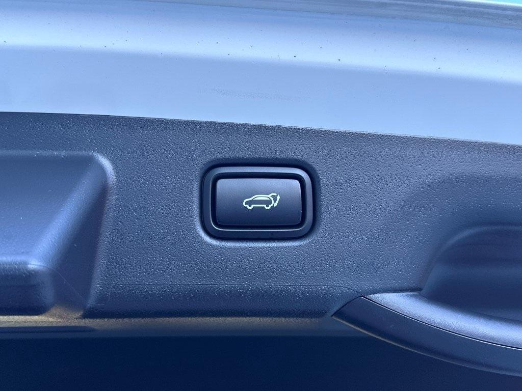new 2025 Kia Niro EV car, priced at $33,715