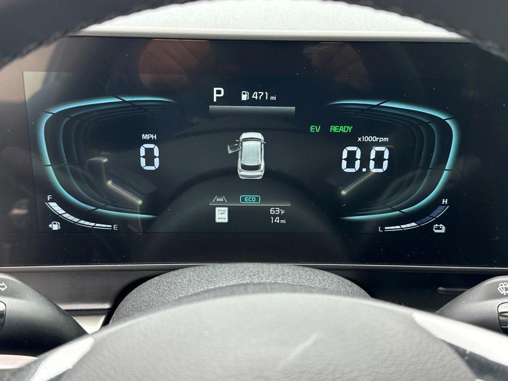 new 2025 Kia Sportage Hybrid car, priced at $33,960