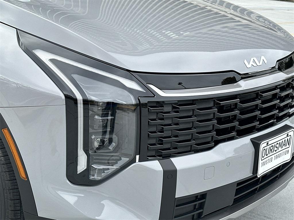 new 2026 Kia Sportage Hybrid car, priced at $32,621