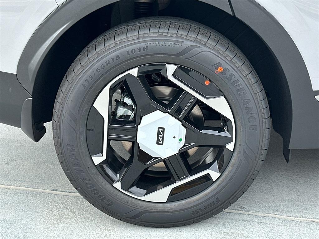 new 2026 Kia Sportage Hybrid car, priced at $32,621