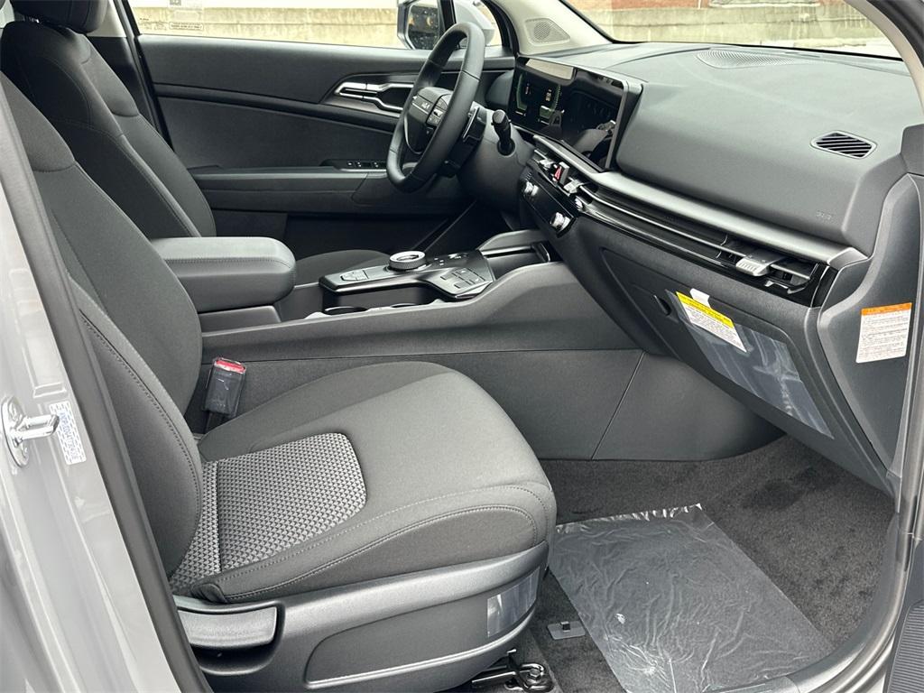 new 2026 Kia Sportage Hybrid car, priced at $32,621