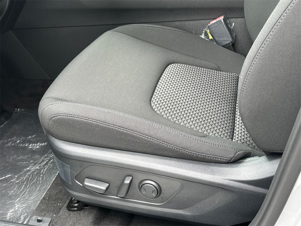 new 2026 Kia Sportage Hybrid car, priced at $32,621