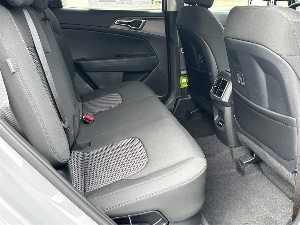 new 2026 Kia Sportage Hybrid car, priced at $32,621