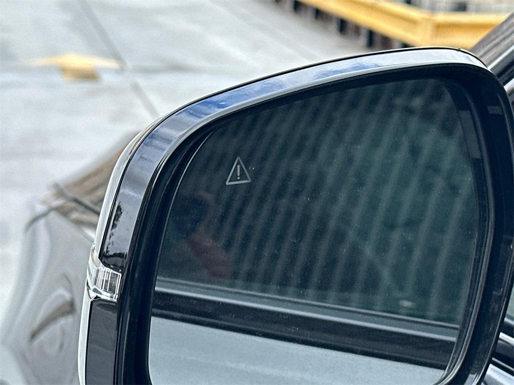 new 2026 Kia Sorento Hybrid car, priced at $44,927