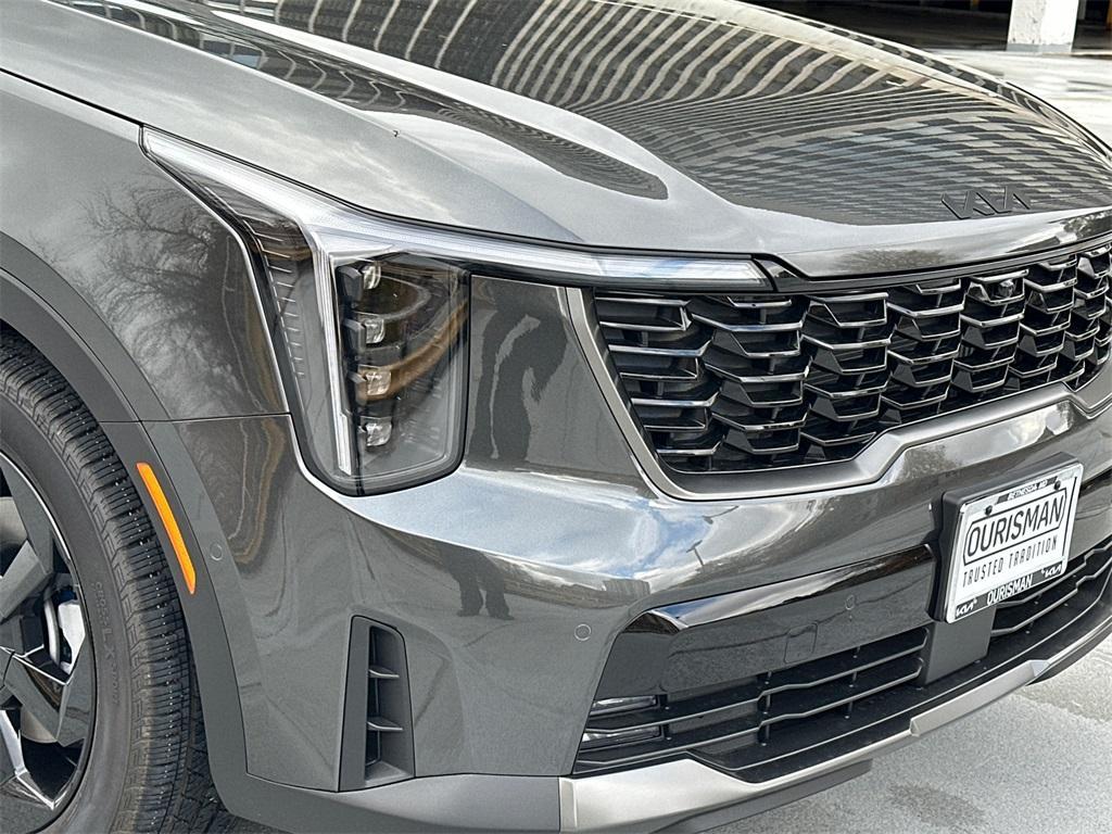 new 2026 Kia Sorento Hybrid car, priced at $44,927