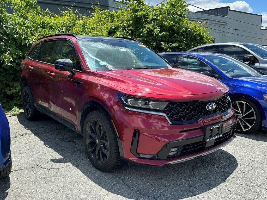 used 2021 Kia Sorento car, priced at $28,455