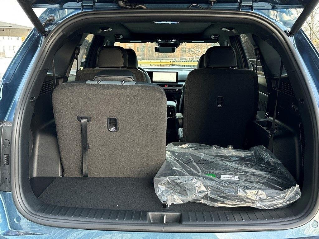new 2025 Kia Sorento Hybrid car, priced at $45,319
