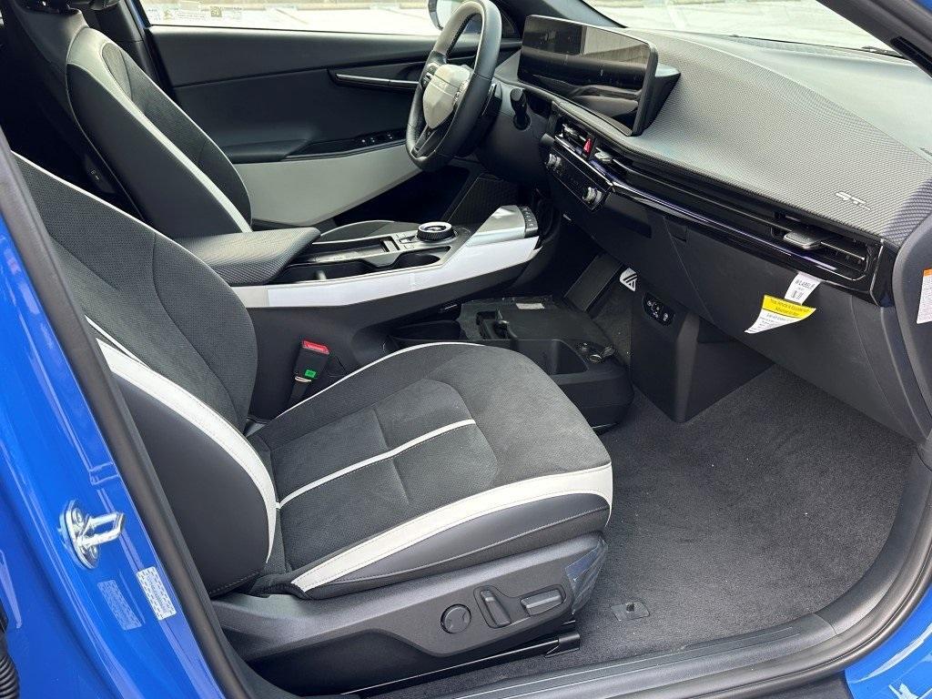 new 2025 Kia EV6 car, priced at $60,505