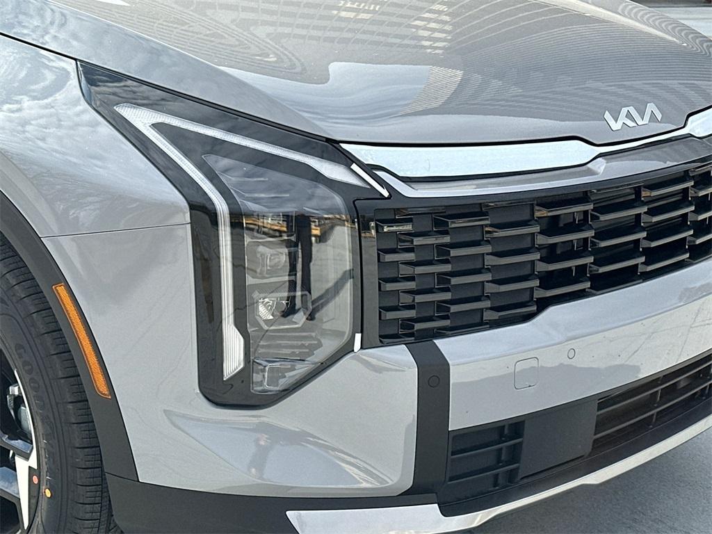 new 2026 Kia Sportage Hybrid car, priced at $33,894