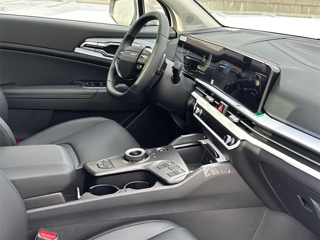 new 2026 Kia Sportage Hybrid car, priced at $33,894