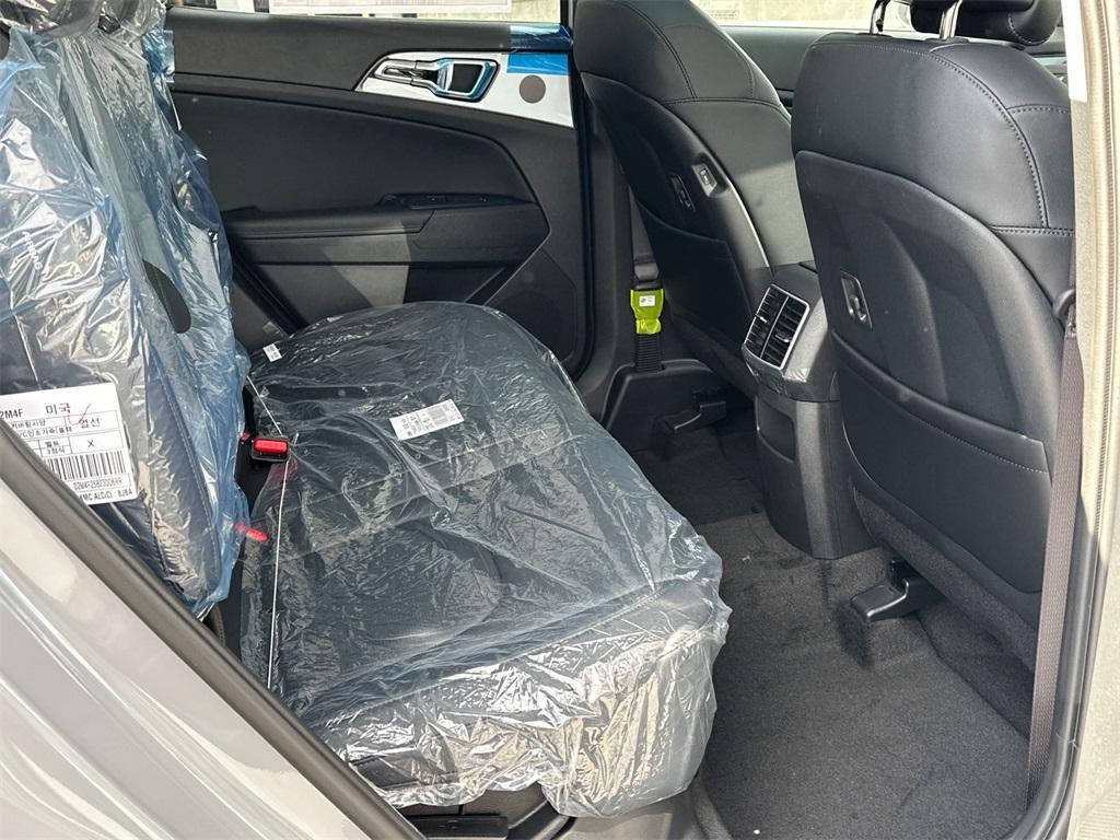 new 2026 Kia Sportage Hybrid car, priced at $33,894