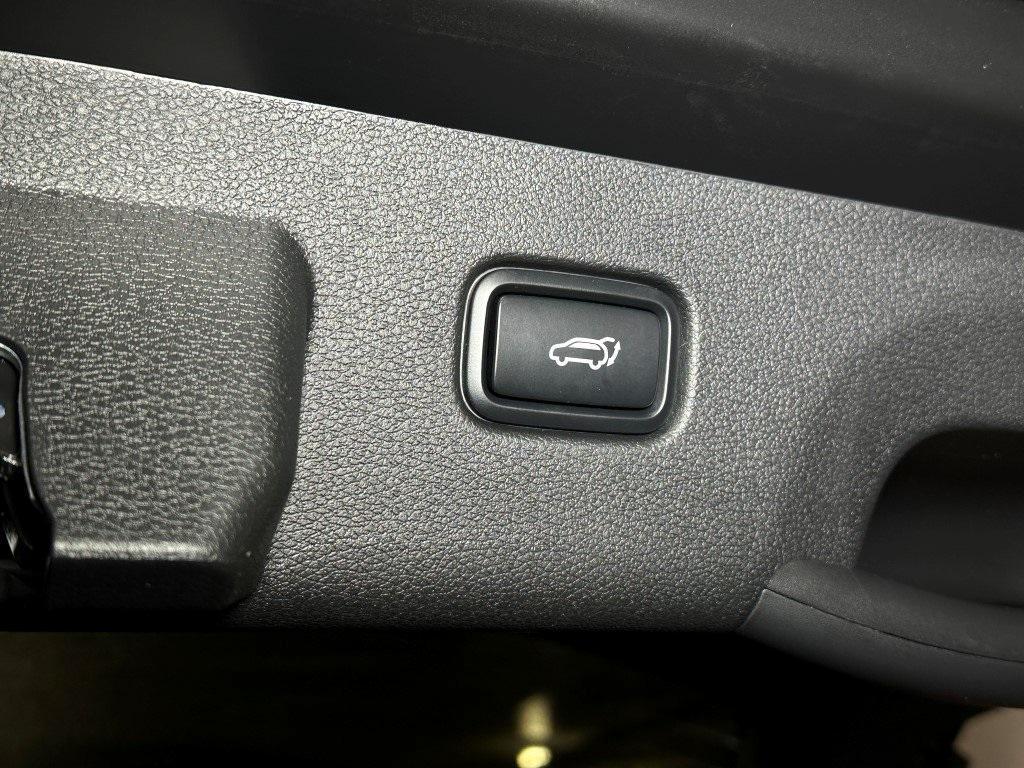 new 2025 Kia Sportage car, priced at $33,360