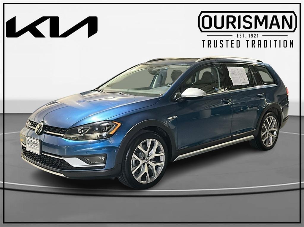 used 2019 Volkswagen Golf Alltrack car, priced at $25,000