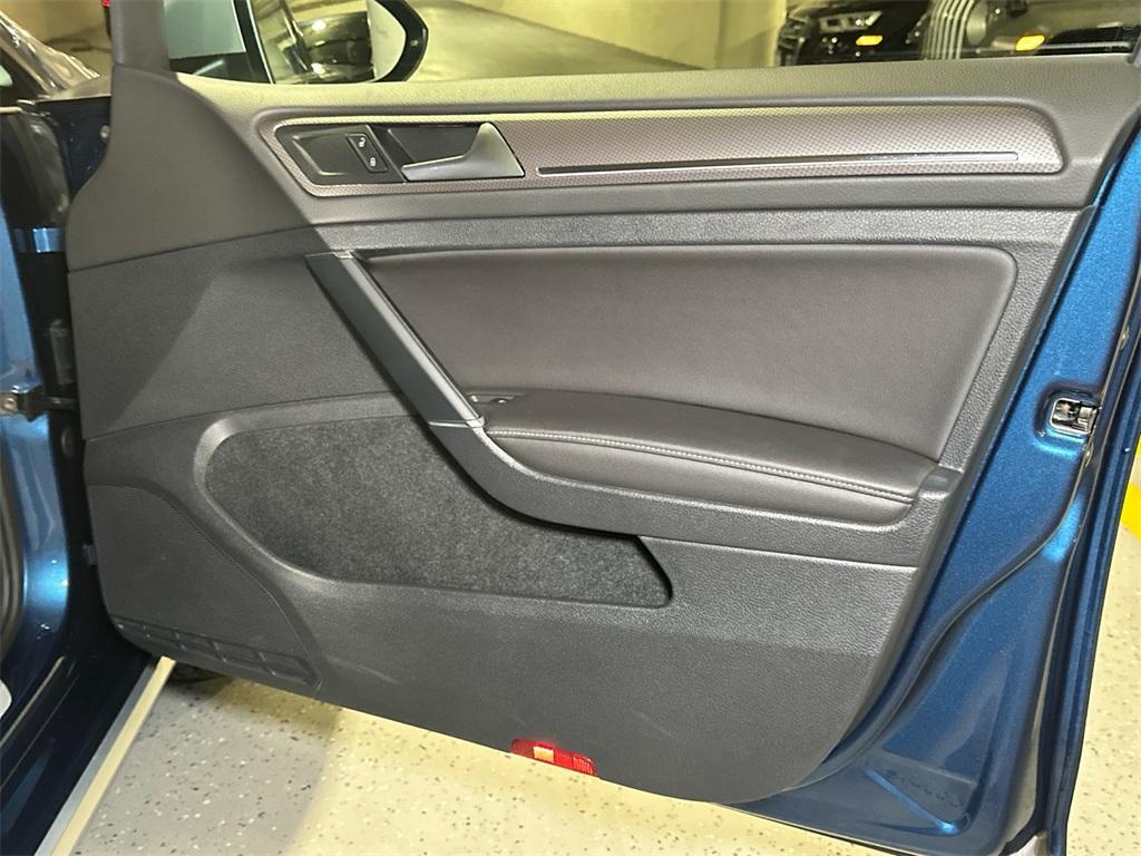 used 2019 Volkswagen Golf Alltrack car, priced at $25,000