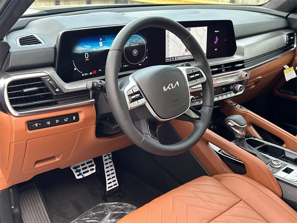 new 2025 Kia Telluride car, priced at $50,682