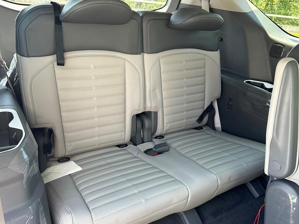 new 2026 Kia EV9 car, priced at $66,510