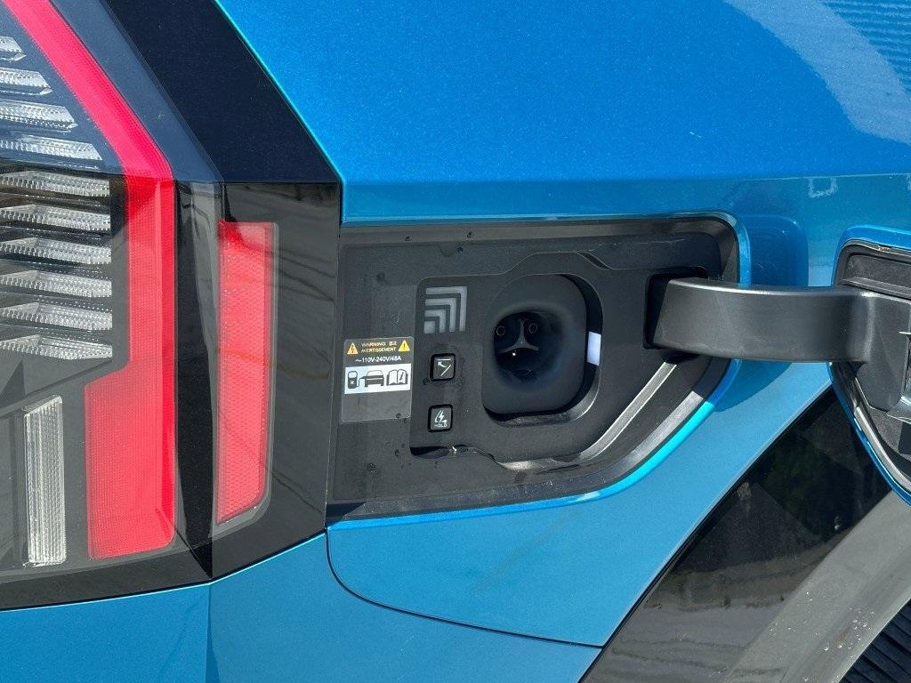 new 2026 Kia EV9 car, priced at $66,510