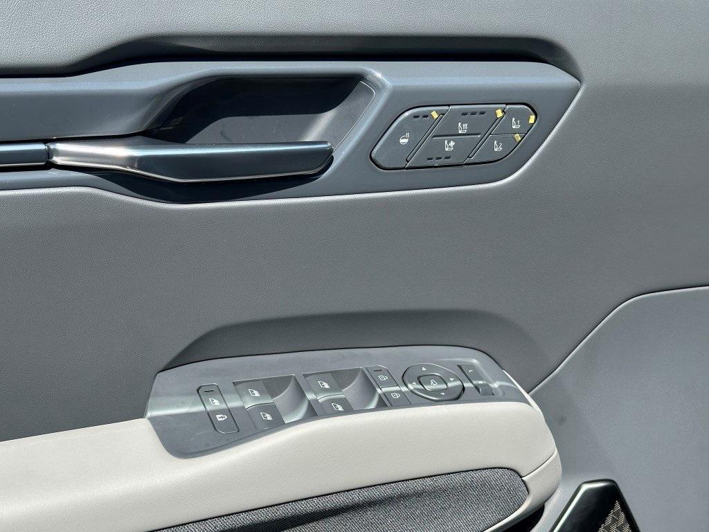 new 2026 Kia EV9 car, priced at $66,510