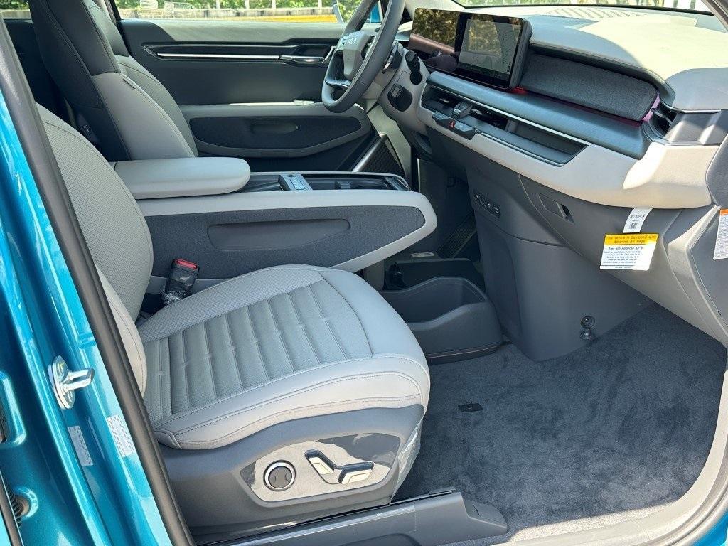 new 2026 Kia EV9 car, priced at $66,510