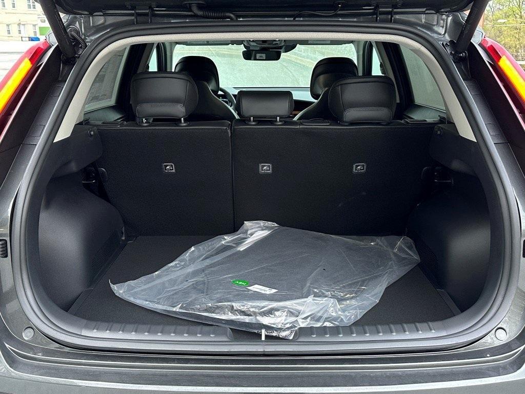 new 2025 Kia Niro car, priced at $32,665