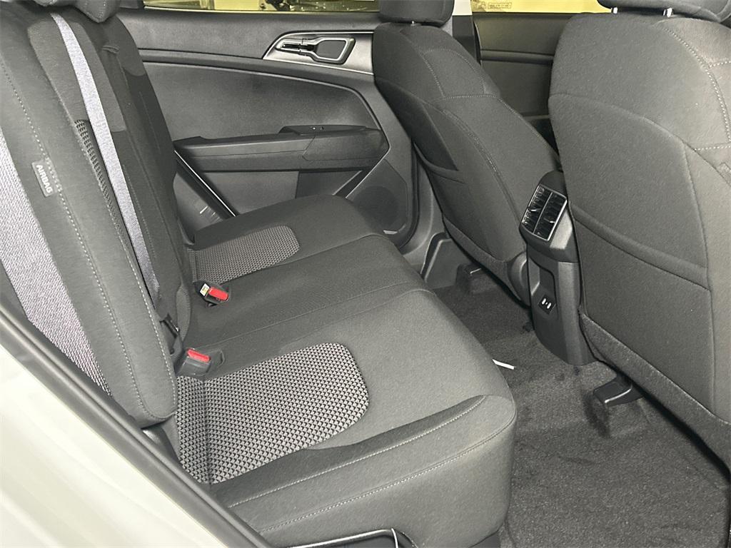 new 2026 Kia Sportage Hybrid car, priced at $30,298