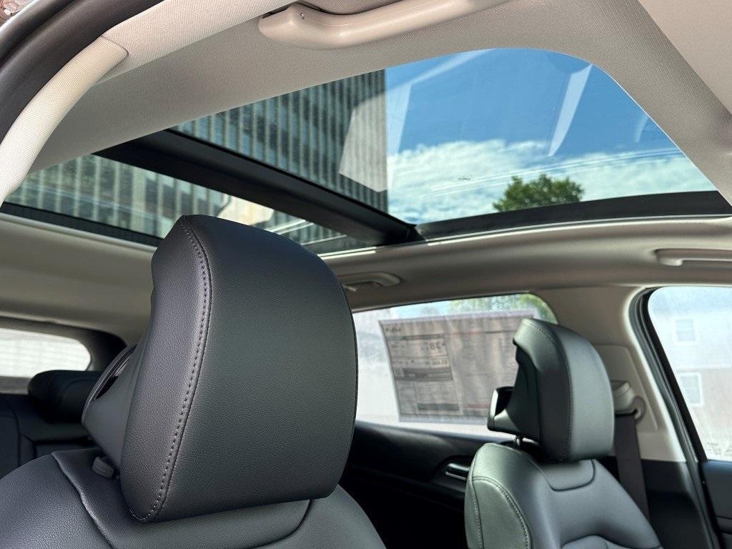 new 2025 Kia Sportage Hybrid car, priced at $34,977