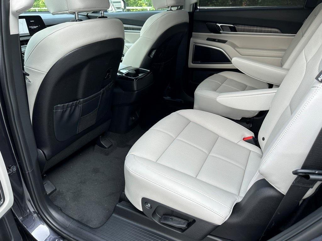 used 2025 Kia Telluride car, priced at $45,991