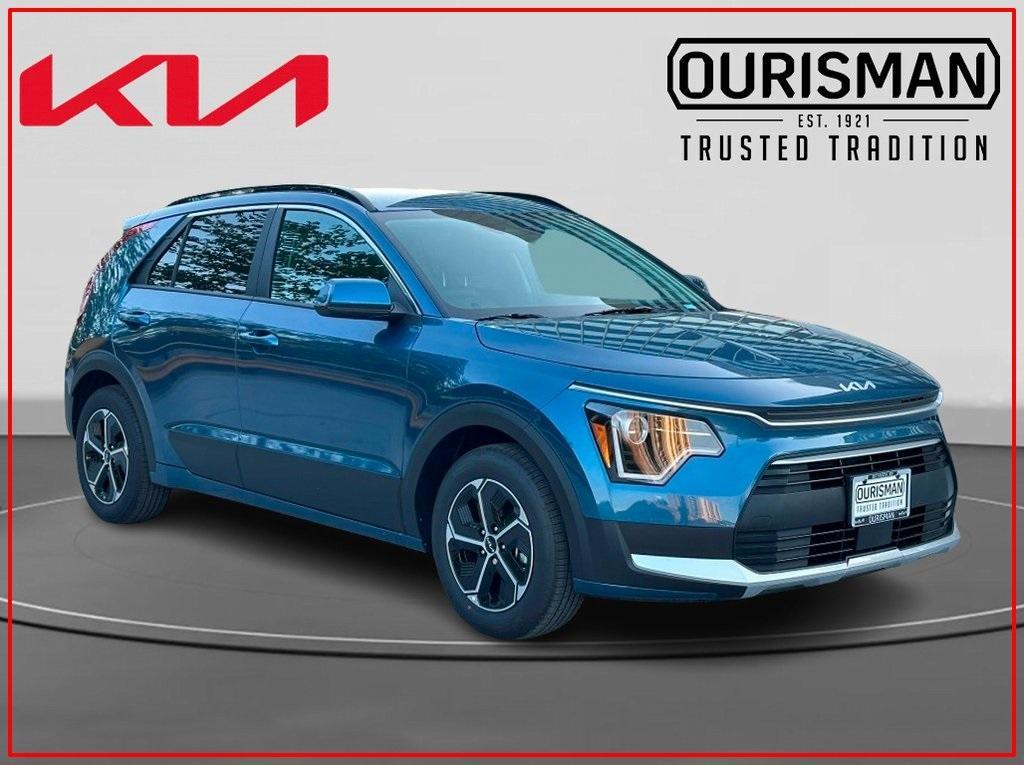 new 2025 Kia Niro Plug-In Hybrid car, priced at $37,132