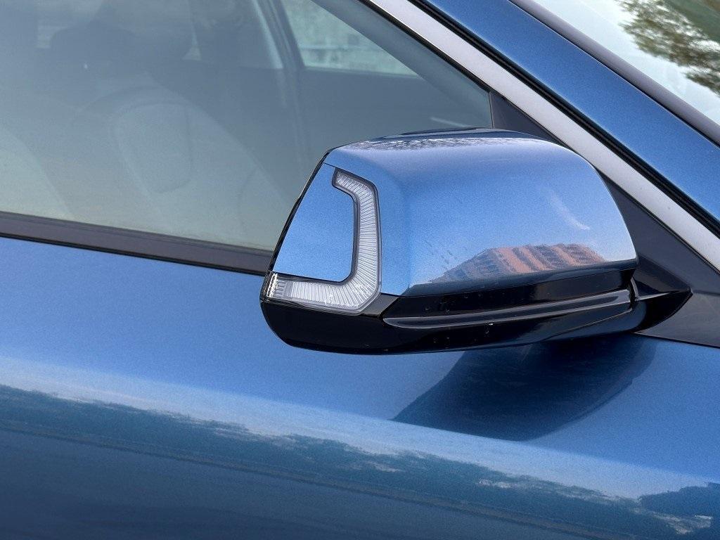 new 2025 Kia Niro Plug-In Hybrid car, priced at $42,407