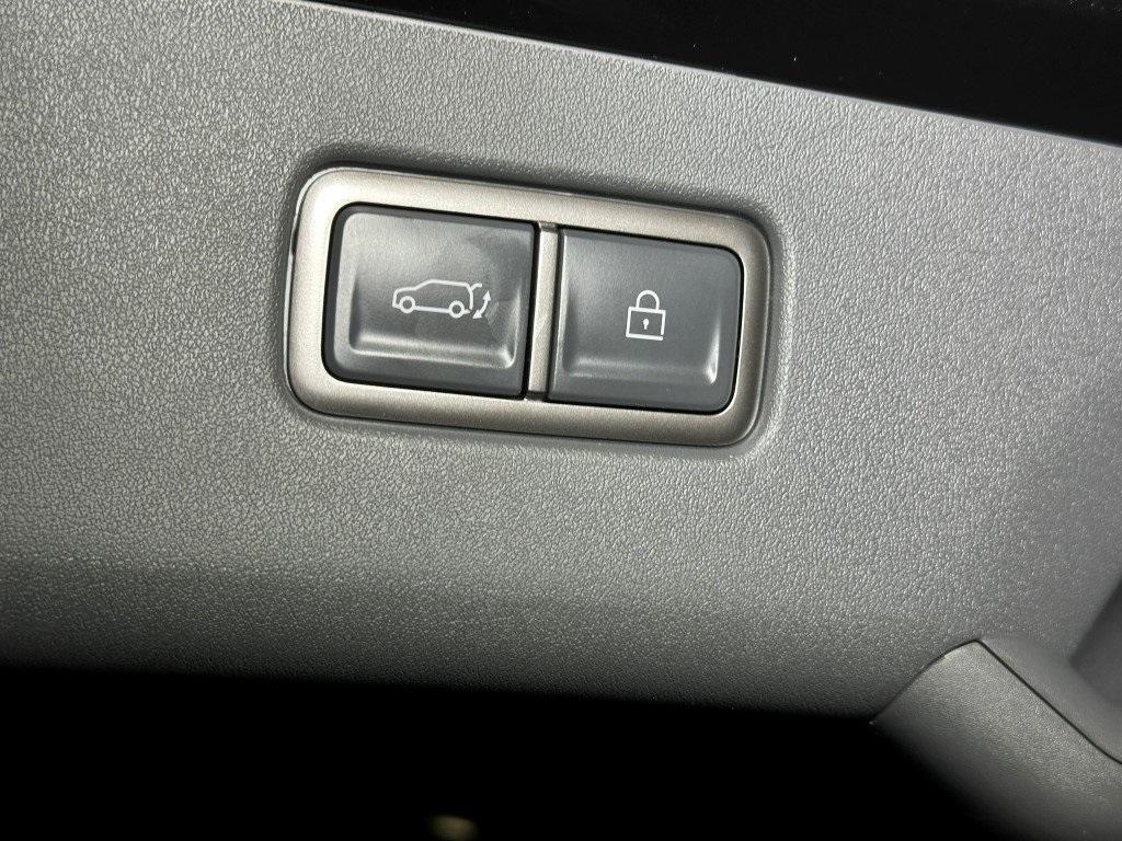 new 2026 Kia EV9 car, priced at $61,595
