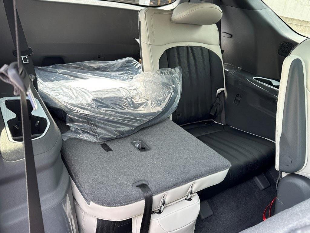 new 2026 Kia EV9 car, priced at $70,100