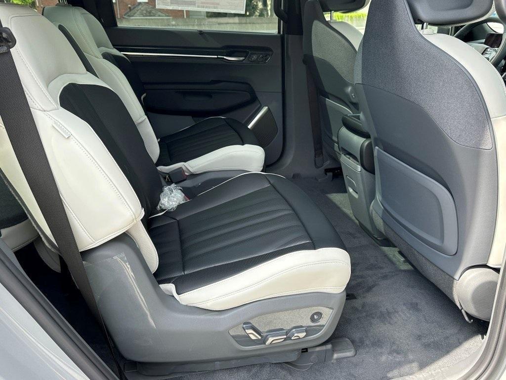 new 2026 Kia EV9 car, priced at $70,100