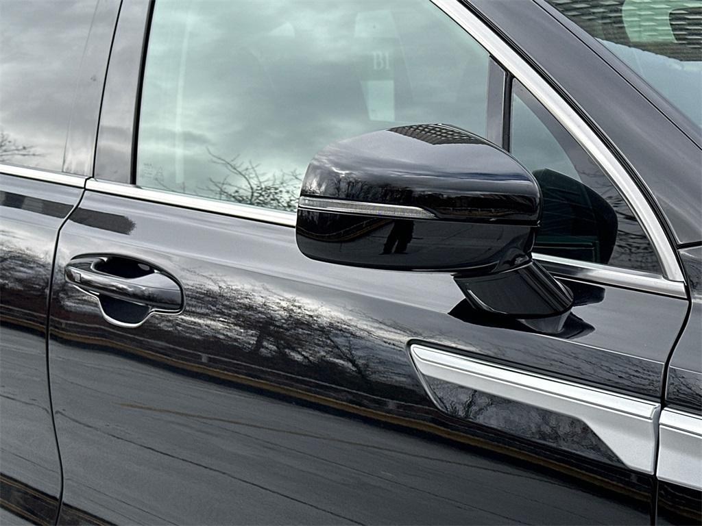 new 2026 Kia Sorento car, priced at $30,177