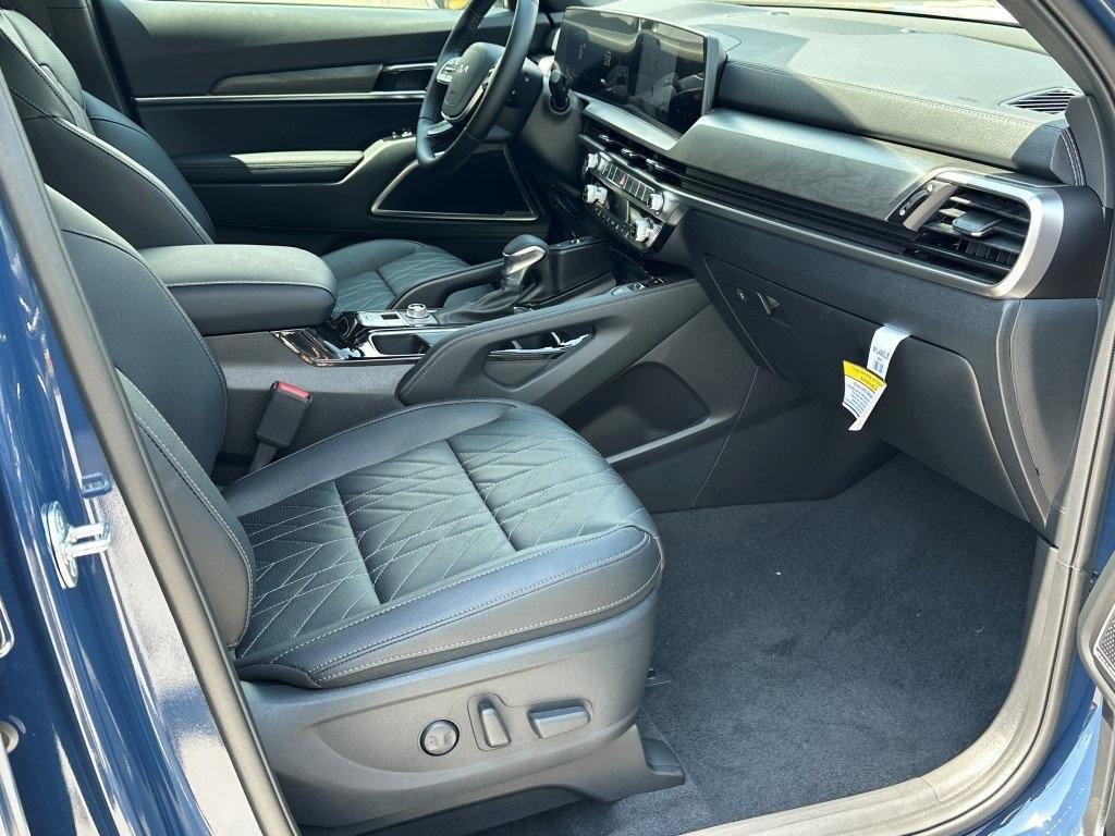 new 2025 Kia Telluride car, priced at $46,532