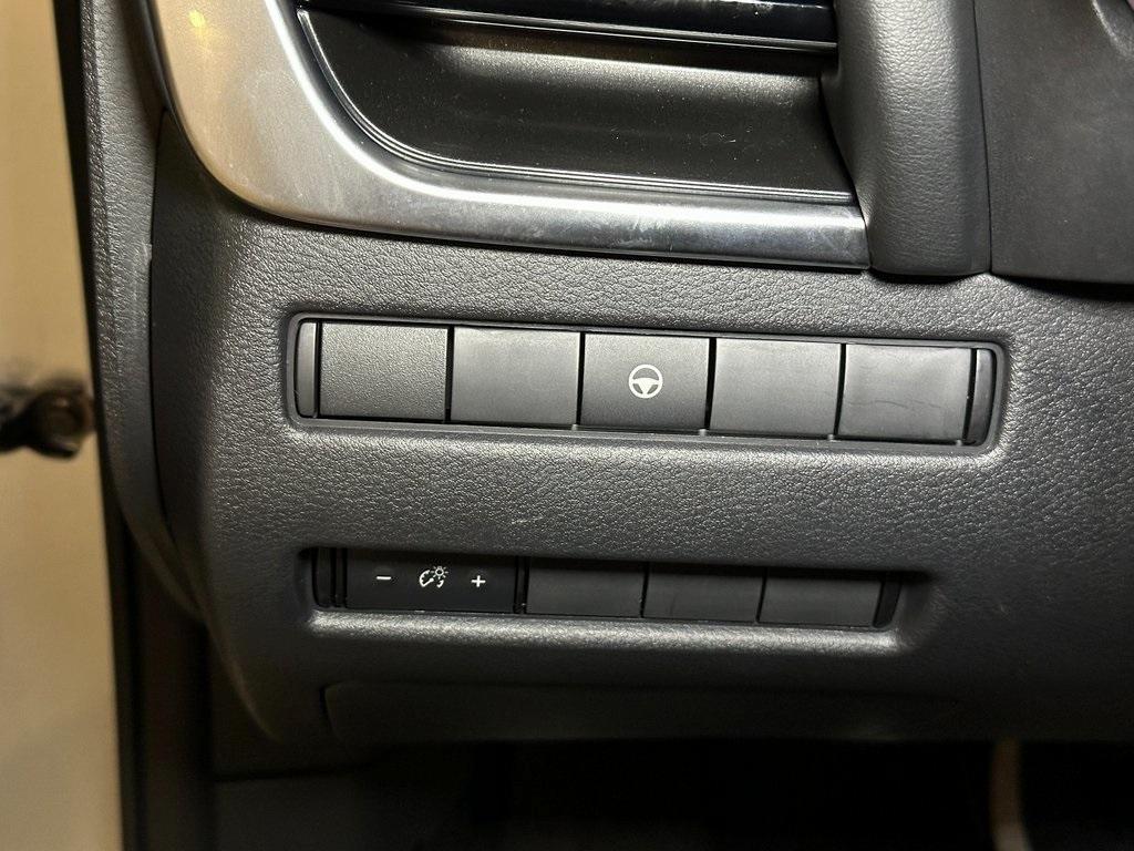 used 2022 Nissan Rogue car, priced at $21,995