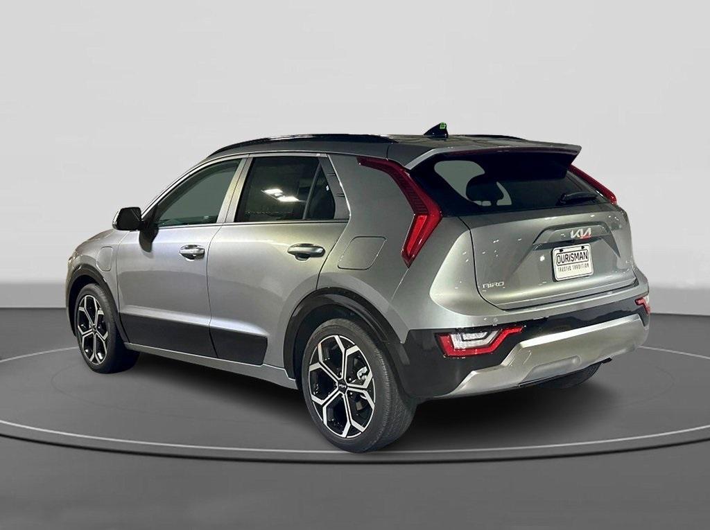 new 2025 Kia Niro Plug-In Hybrid car, priced at $40,495