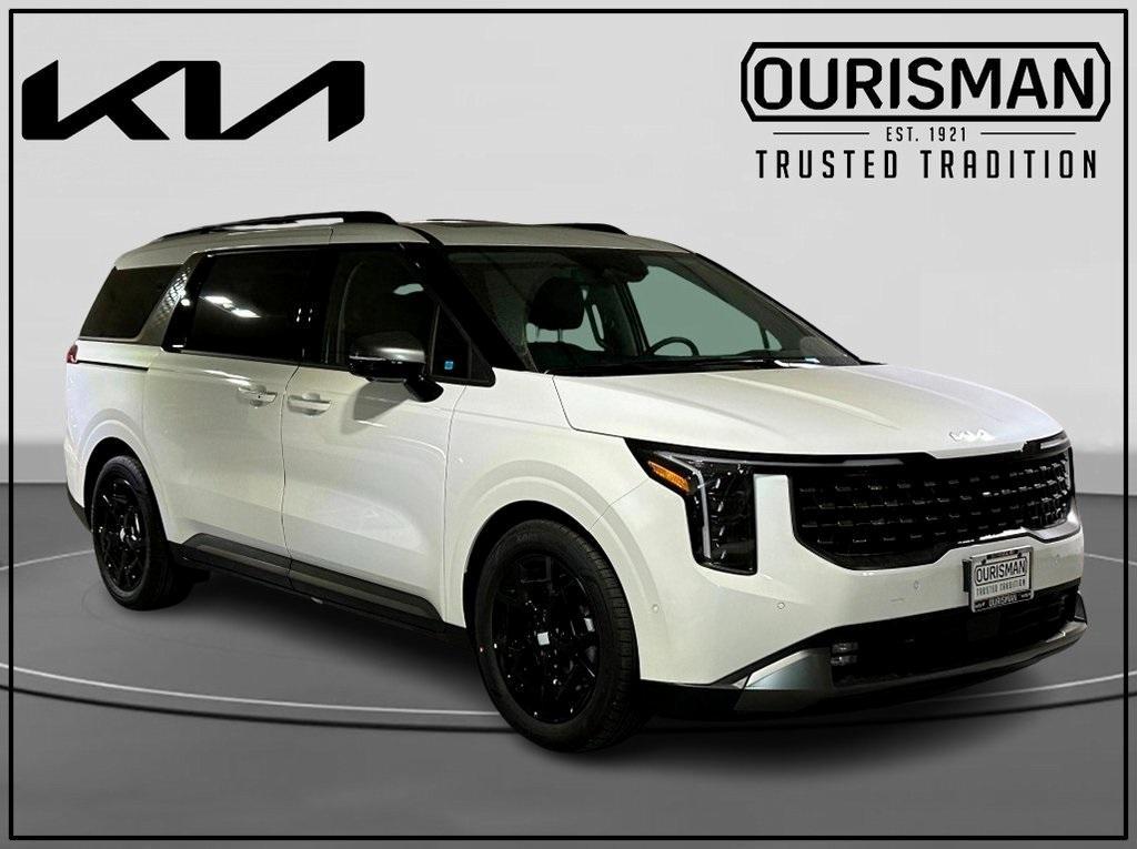 new 2025 Kia Carnival car, priced at $48,111