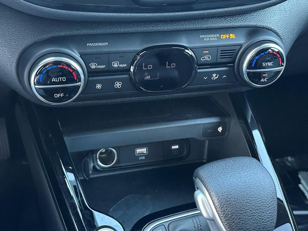 new 2025 Kia Soul car, priced at $22,332