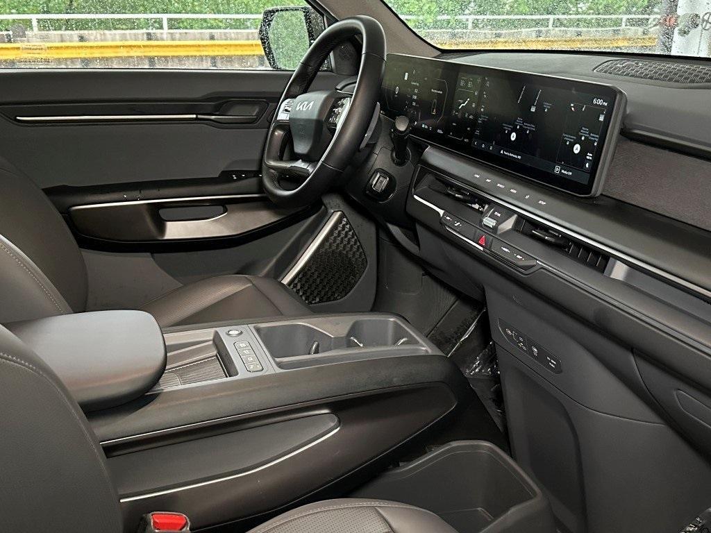 used 2024 Kia EV9 car, priced at $43,996