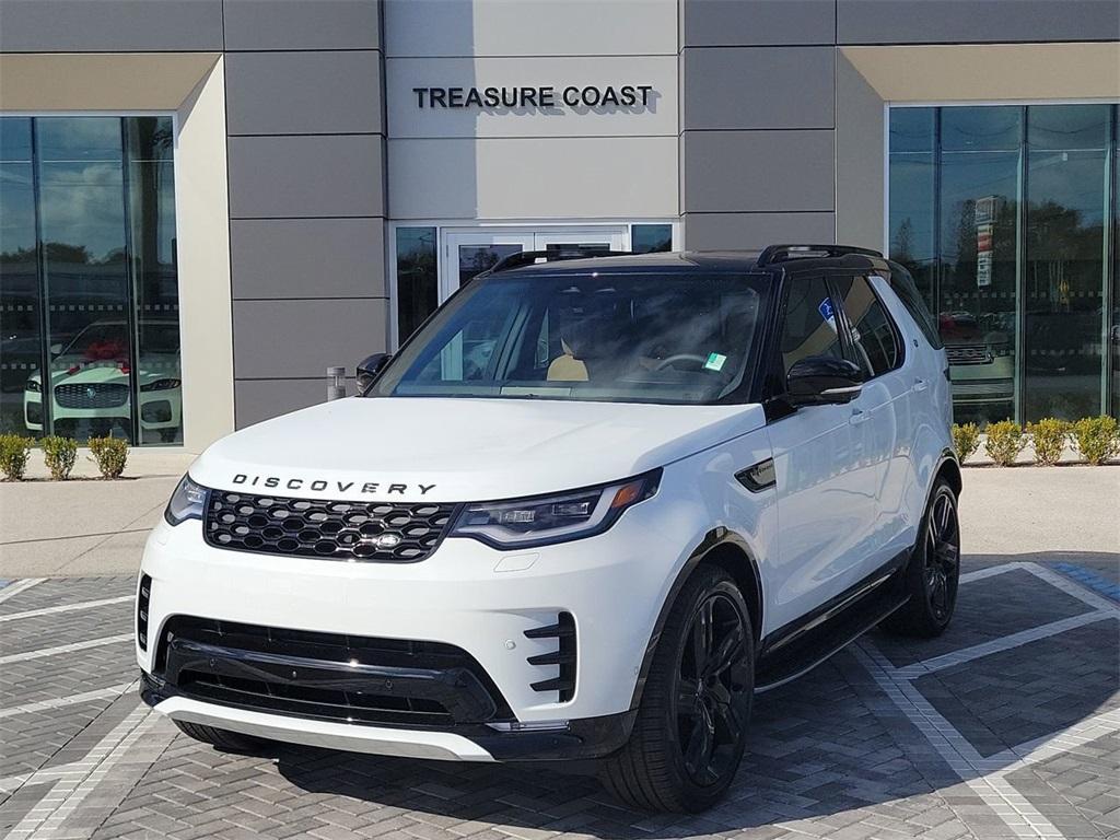 new 2025 Land Rover Discovery car, priced at $80,525