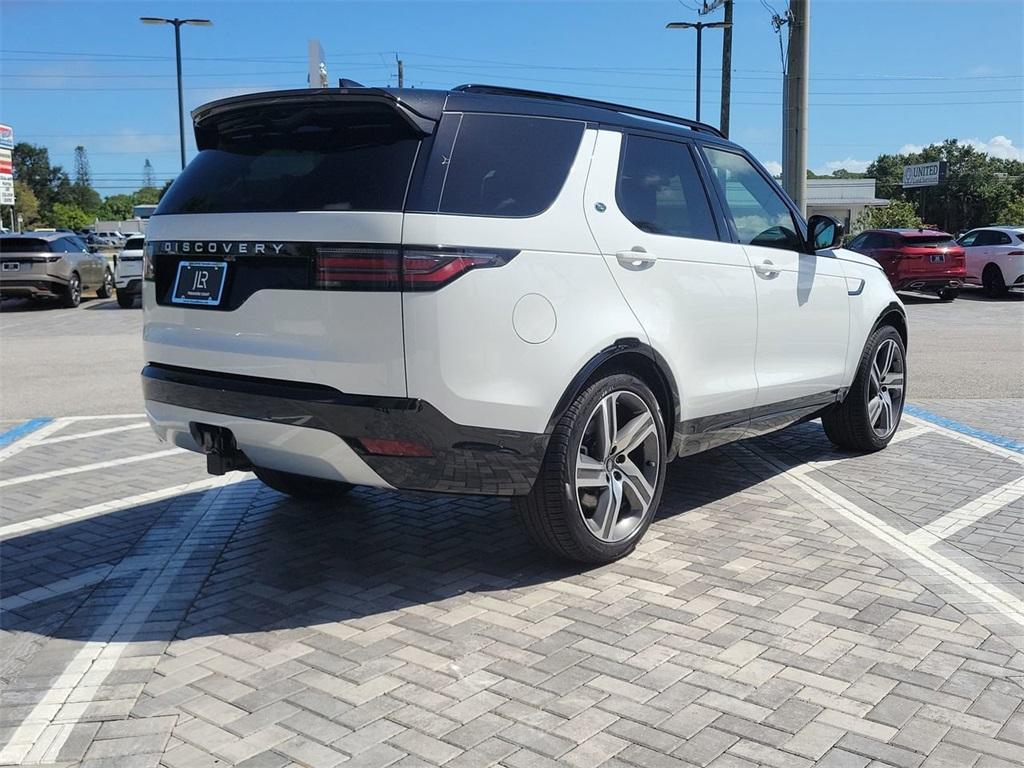 new 2026 Land Rover Discovery car, priced at $79,836