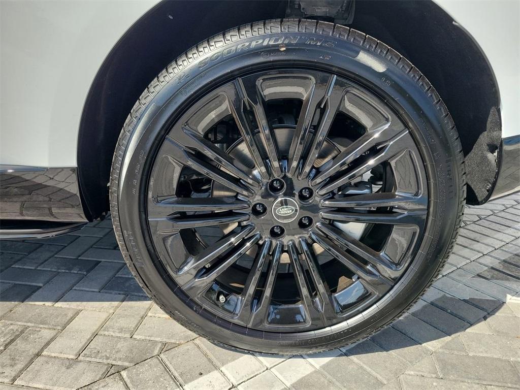 new 2025 Land Rover Range Rover car, priced at $127,910