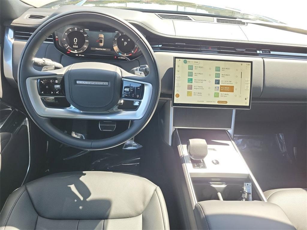 new 2025 Land Rover Range Rover car, priced at $152,065