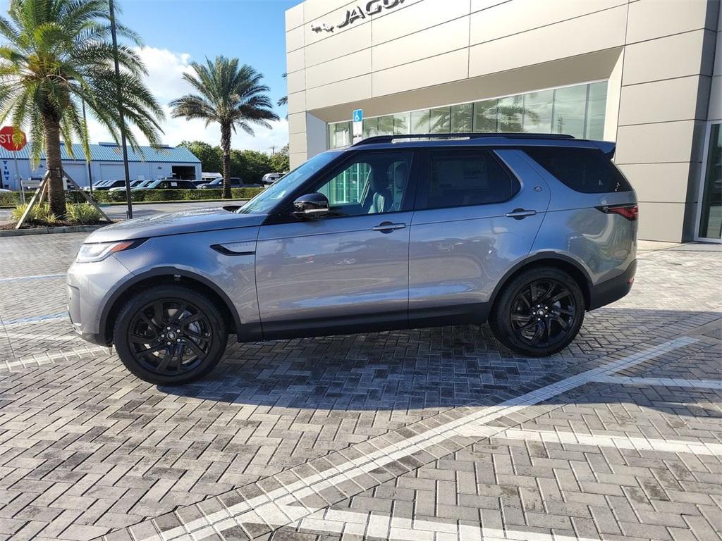 new 2025 Land Rover Discovery car, priced at $68,293