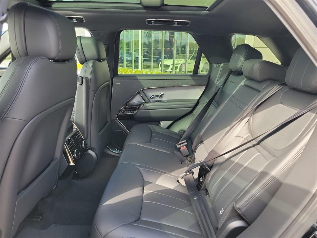 new 2025 Land Rover Range Rover Sport car, priced at $104,185